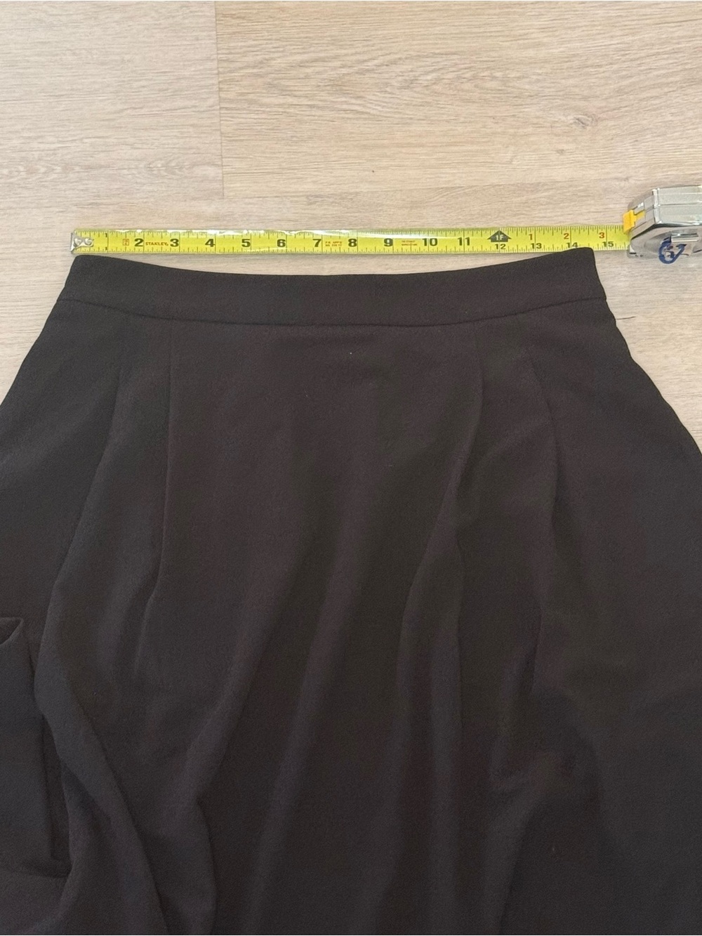 Cider Black Midi Front Pleated Flowy A-Line Skirt - Picture 4 of 6